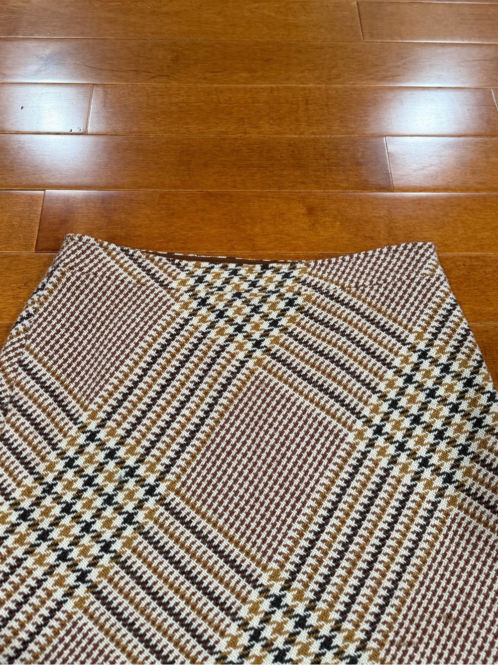 Tory Burch Brown Tan Plaid Wool Blend Skirt Sz. 10 - Picture 3 of 6